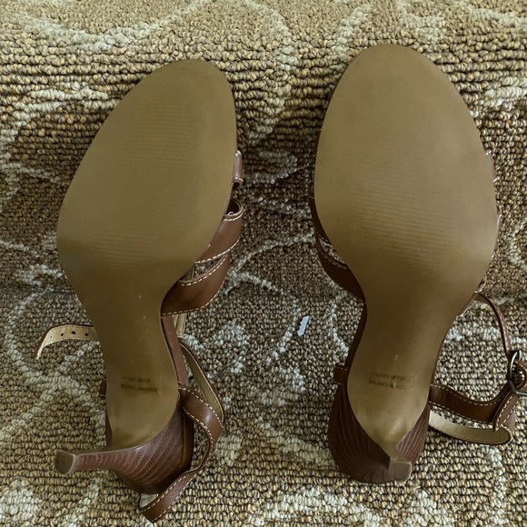Ann Taylor LOFT Strappy Heels - Picture 6 of 6